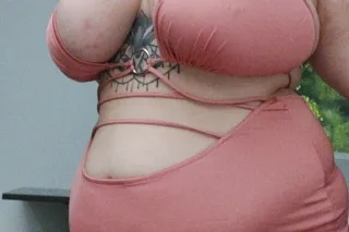 FETISH FRIENDLY FREAK🍆💦 OUTCAL... - Image 3